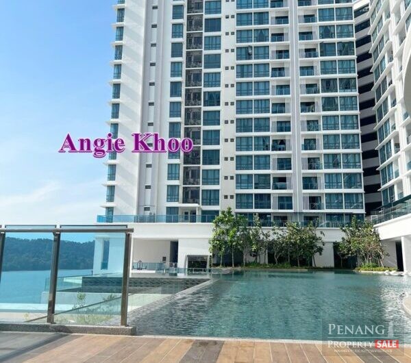 Q1 Queens Residence Bayan Lepas 950 sqft 2 Car Parks