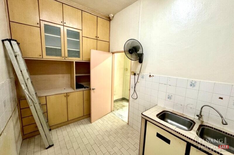 Rare Gelugor Semi-D | 5,100 sqft Land | Huge Compound | Taman Pulau Emas | Corner Units | Tingkat Batu Uban near to Queensbay Mall