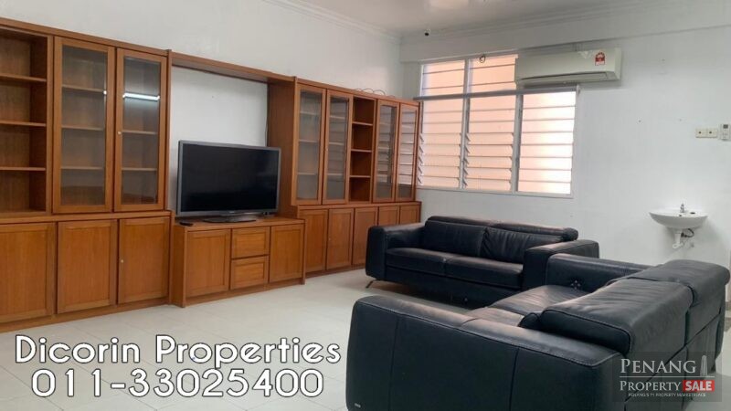 Staying in the heart of town, near shop, office, eateries