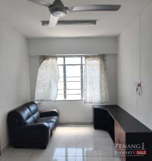 Halaman Kristal Block 5 at Lengkok Free School near Klinik Kesihatan, GH, KOMTAR