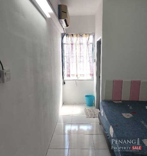 Halaman Kristal Block 5 at Lengkok Free School near Klinik Kesihatan, GH, KOMTAR