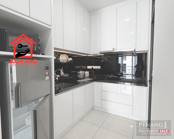 Queens Residence Q1 Queensbay 950sf Fully Furnished 2 Car parks Seaview Included WIFI