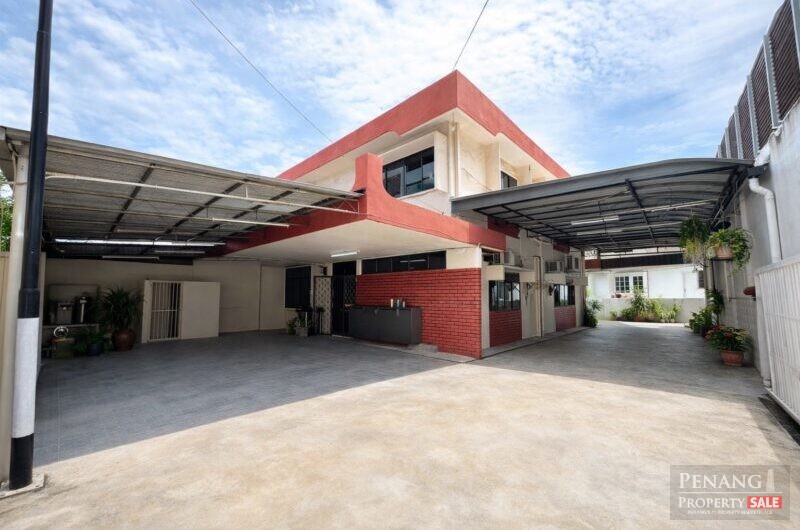 Rare Gelugor Semi-D | 5,100 sqft Land | Huge Compound | Taman Pulau Emas | Corner Units | Tingkat Batu Uban near to Queensbay Mall