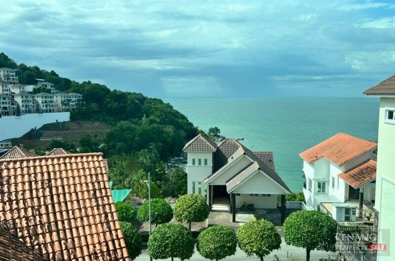 Hilltop Villas Seaview Located in Batu Ferringhi – Low Density