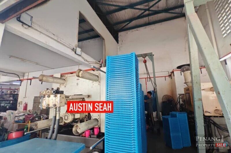 TAMAN PERINDUSTRIAN BERINGIN JURU 1.5 STOREY SEMI-D FACTORY For SALE