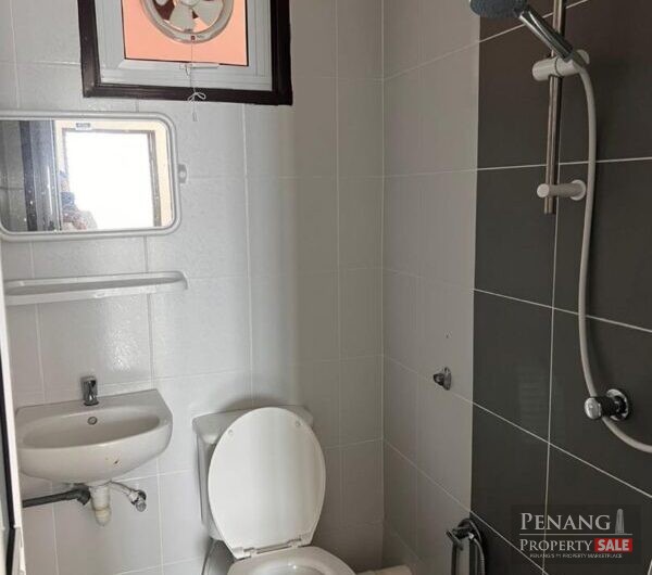 The Rise Collection 2 Georgetown Renovated  2 Car Park