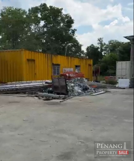 Kulim Taman Waja Semi D  Corner Light Industry Lunas / Kulim.