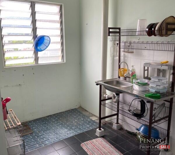 Ref:10331, Palm Court Block 7C at Tg Tokong near Straits Quay, Tesco, Gurney Drive