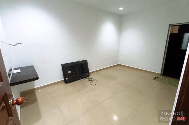 Double Storey Terrace at Greenlane, Taman Guan Joo Seng