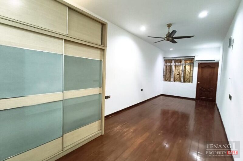 Double Storey Terrace at Greenlane, Taman Guan Joo Seng