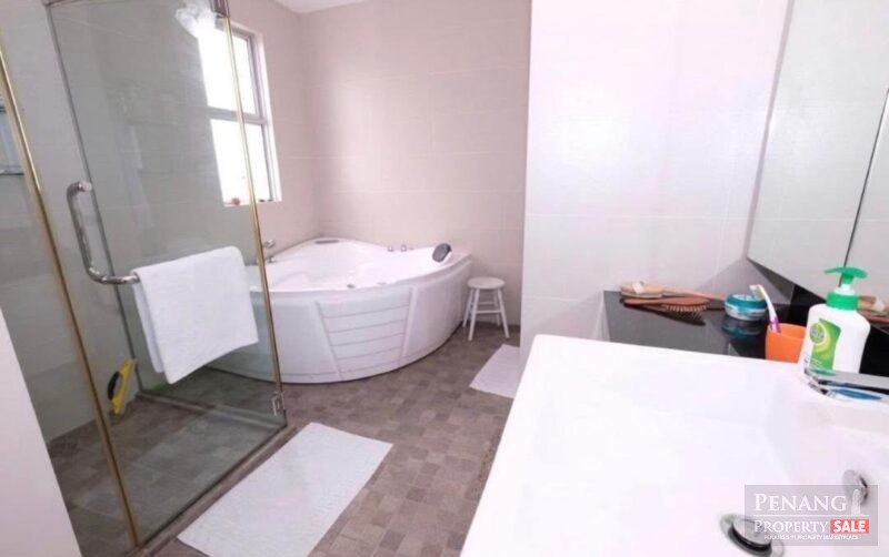 Elit Height Duplex, Bayan Baru