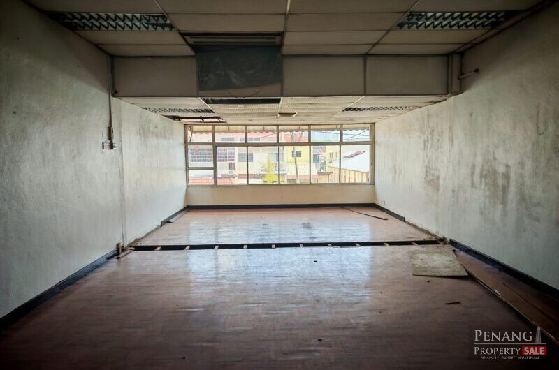 Double Storey Terrace, Jelutong