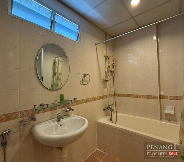 Putra Place Condo, Bayan Lepas, Queenebay Area