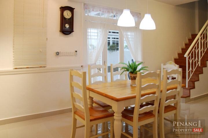 FOR SALE : Double storey Semi Detached House @ Permatang Damar Laut, Batu Maung Penang