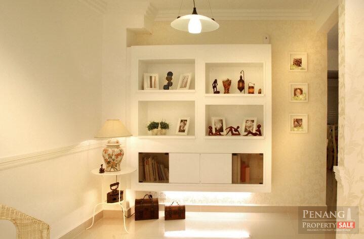 FOR SALE : Double storey Semi Detached House @ Permatang Damar Laut, Batu Maung Penang