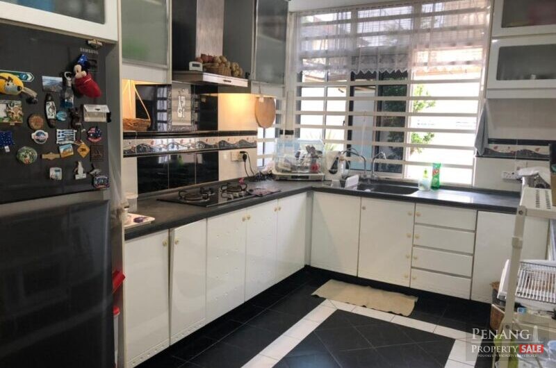 FOR SALE : Double storey Semi Detached House @ Permatang Damar Laut, Batu Maung Penang