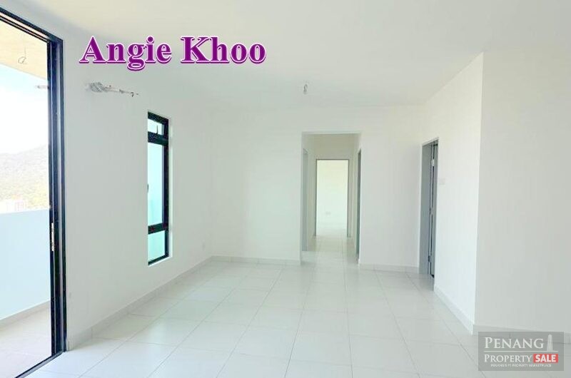 The Terraces Condo in Bukit Jambul, Bayan Lepas 950sf 2 Car parks