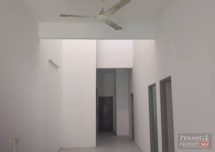 (BELOW MARKET VALUE) 1stry Semi D CORNER UNIT at Taman Penaga, Penaga