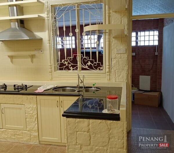 FOR SALE : 2 storey Spacious terrace house Land size 2583sf  at Tingkat sungai Ara Penang