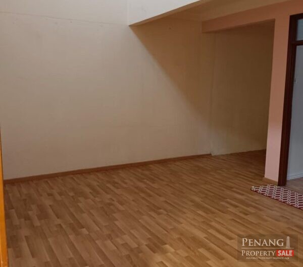 FOR SALE : 2 storey Spacious terrace house Land size 2583sf  at Tingkat sungai Ara Penang