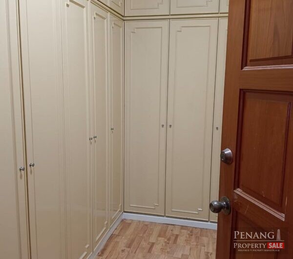 FOR SALE : 2 storey Spacious terrace house Land size 2583sf  at Tingkat sungai Ara Penang