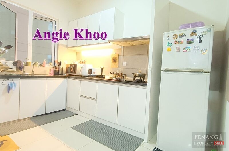 Furnished and renovated Gardens Ville Sungai Ara 1120sqft 2 Car Parks