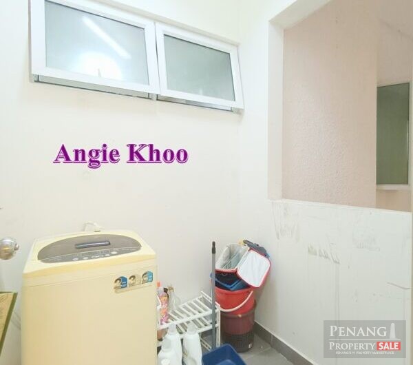 Gardens Ville Sungai Ara 1120sqft 2 Car Parks Fully renovated