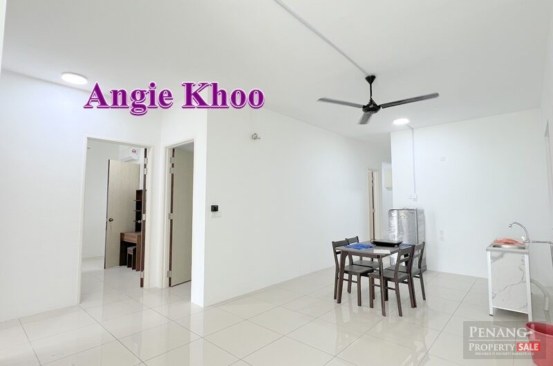 Private lift THE CLOVERS Sungai Ara 1598sf 2 Car Park Semi Furnished