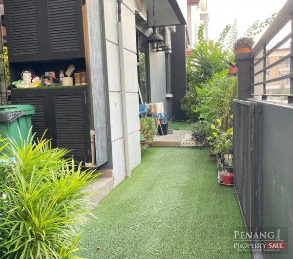 Isle of Palm Corner Lot Fully Furnished and Fully Renovated