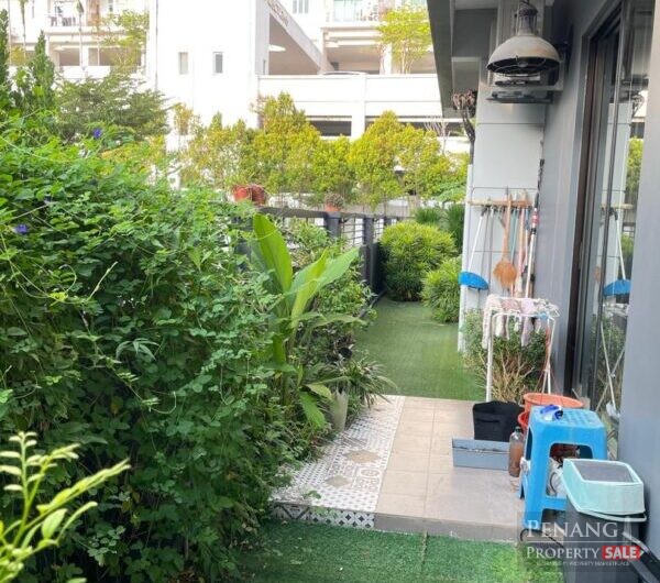 Isle of Palm Corner Lot Fully Furnished and Fully Renovated