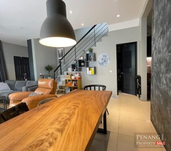 Isle of Palm Corner Lot Fully Furnished and Fully Renovated