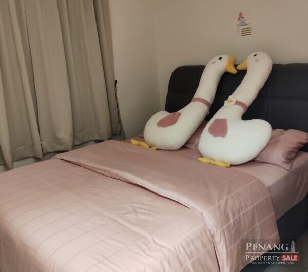 The Stone Fully Furnised and Fully Renovated (3 carparks) For Sale