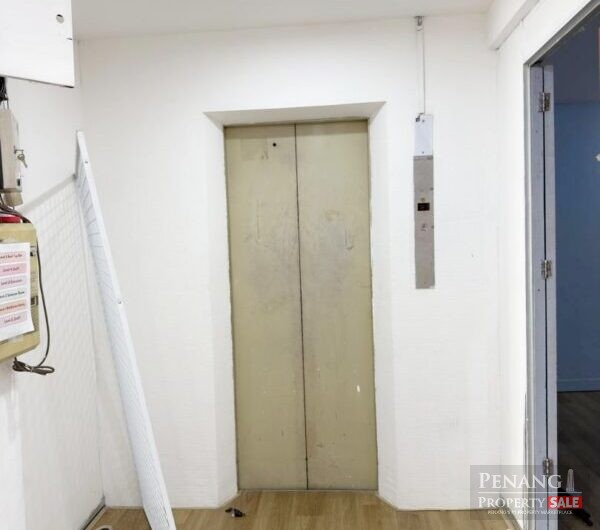 5 Storey Commercial Building Lift 9300sf with rooftop Georgetown