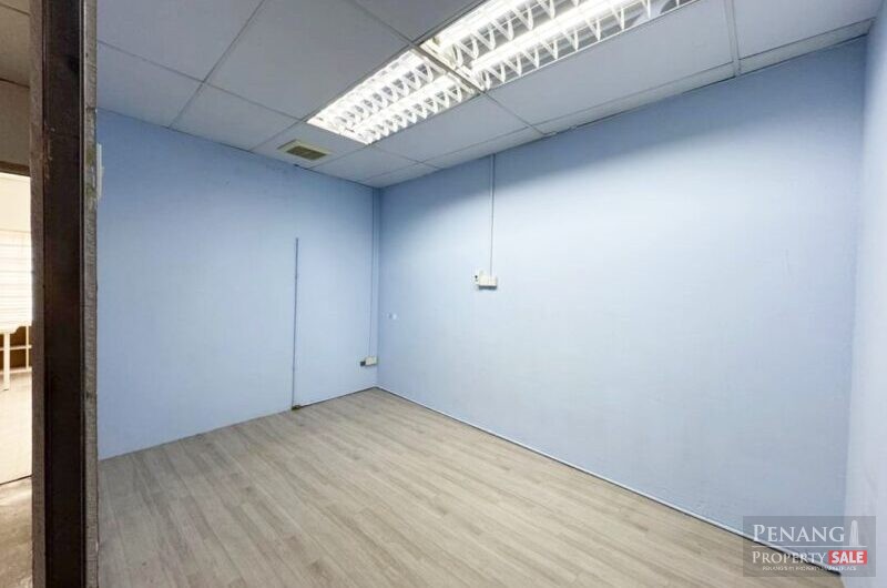 Sunway Tunas First Floor 1620sf Bayan Baru Suitable office use