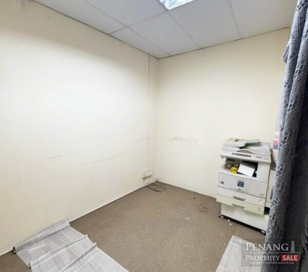 Sunway Tunas First Floor 1620sf Bayan Baru Suitable office use