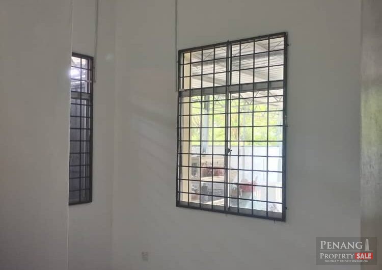 (BELOW MARKET VALUE) 1stry Semi D CORNER UNIT at Taman Penaga, Penaga