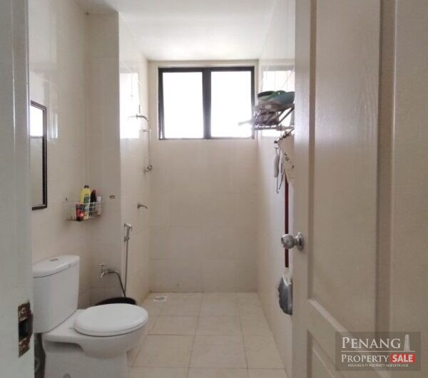 Palm Villa Gated & Guarded Rare In Market