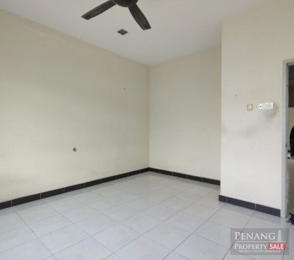 Palm Villa Gated & Guarded Rare In Market