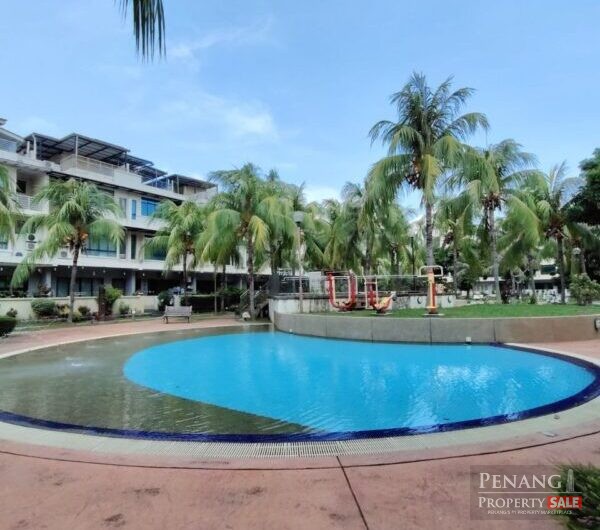 Palm Villa Gated & Guarded Rare In Market