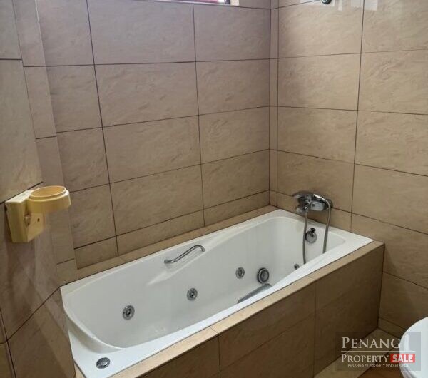 Marina Bay Duplex Unit Fully Reno Furnish 5 Bed 3 CP Tanjung Tokong 3200sf