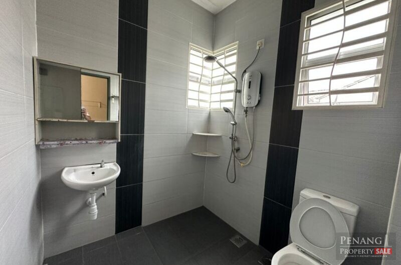 Taman Bakap Indah Double Storey Semi-D, Sungai Bakap, Jawi