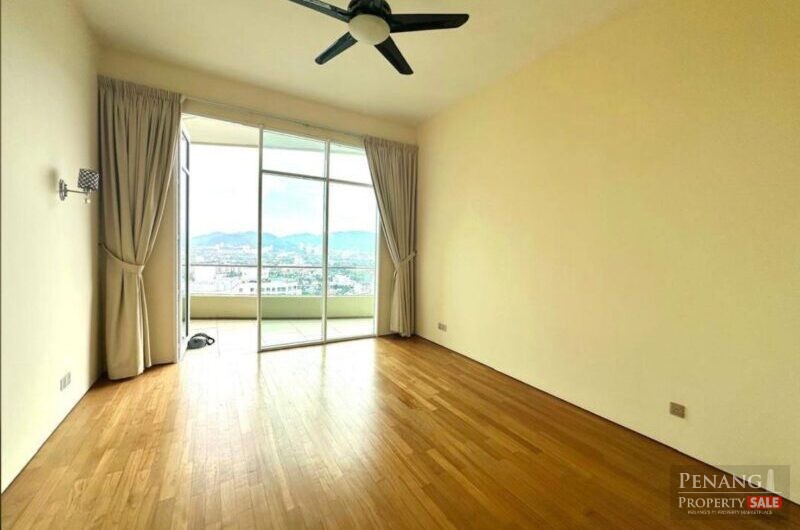 8 Gurney Super Condo, Gurney Drive
