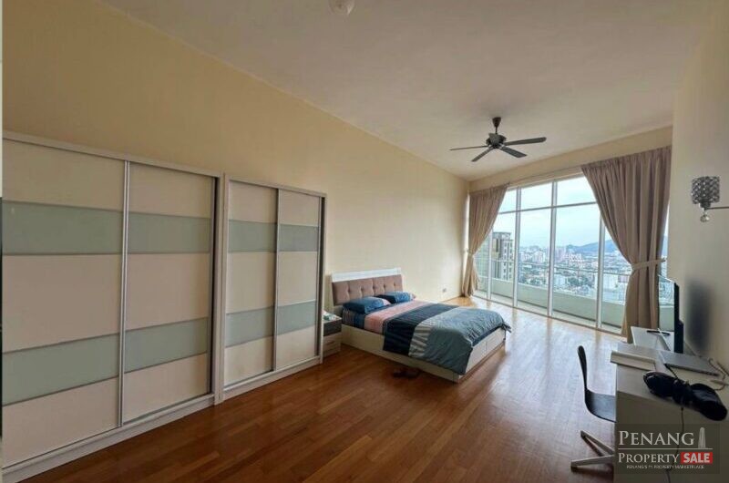 8 Gurney Super Condo, Gurney Drive