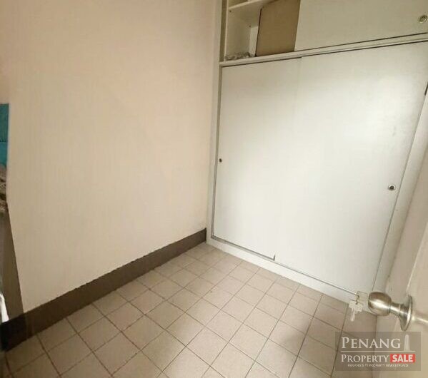 Bayswater Condo, Gelugor Egate