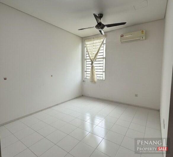 [Corner] Triple Storey Taman Sentral Greens, Solok Relau