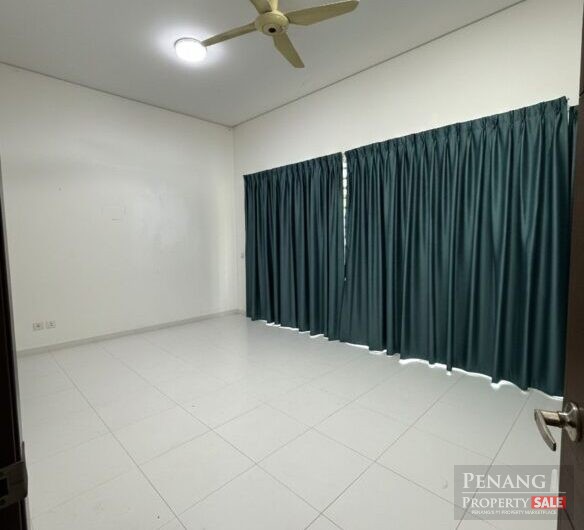 [Corner] Triple Storey Taman Sentral Greens, Solok Relau