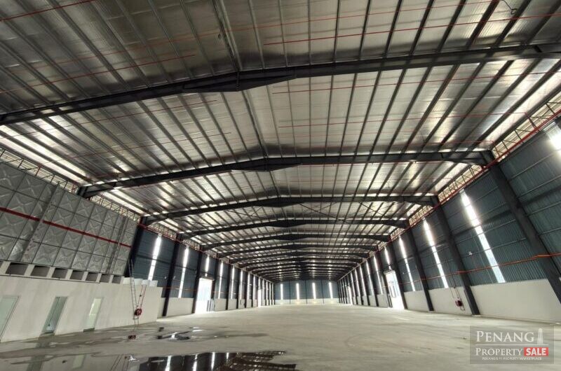 For Rent 1.5 Storey Detached Factory Valdor