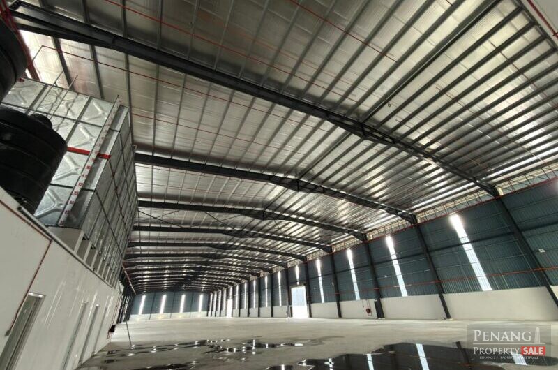For Rent 1.5 Storey Detached Factory Valdor