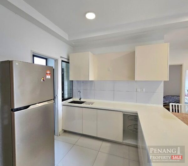 Tri Pinnacle Condo, corner uit, fully furnished