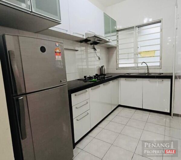 Seaview Apartment @ Karpal Singh Drive RM490K only